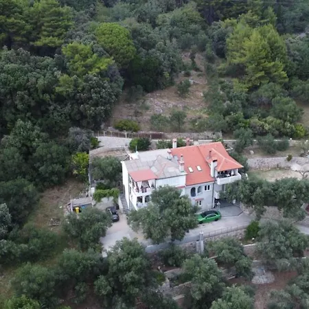 Ribaricevi Dvori דירה *