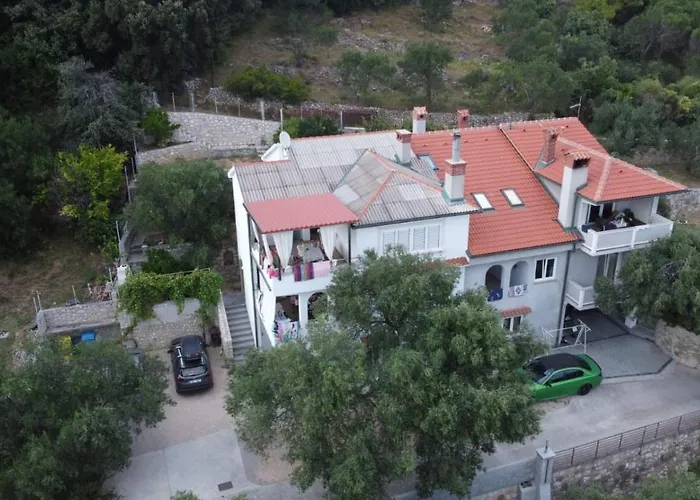 Ribaricevi Dvori Διαμέρισμα *